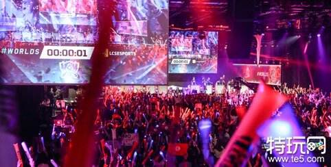 而是在攻防 而是在攻防